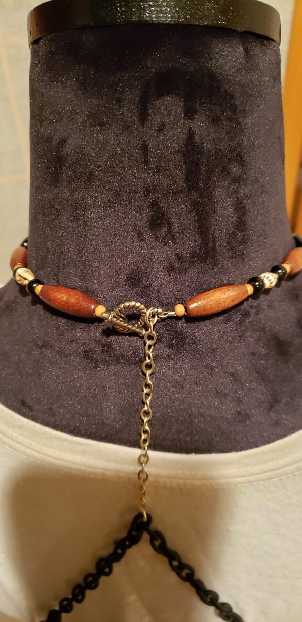 Sandal Wood and Onyx Beaded Body Chain - Image 5