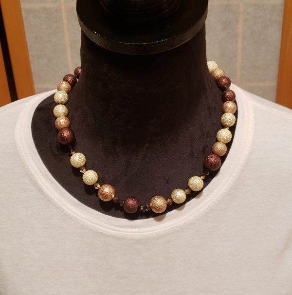 Cream Pearlized Beads Set - Image 4