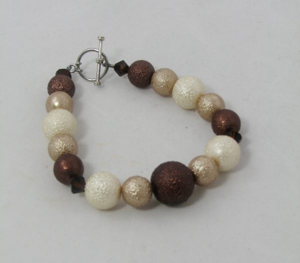 Cream Pearlized Beads Set - Image 5
