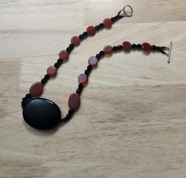 Carnelian and Onyx Oval Necklace - Image 2