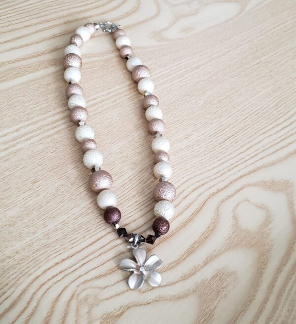 Cream Pearlized Beaded Necklace