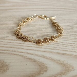 Sweet Pea Chain Bracelet
